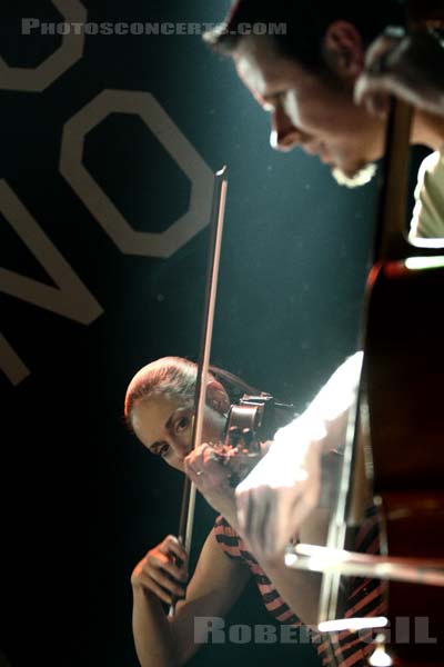 KRISTIN HERSH - 2007-03-16 - PARIS - Nouveau Casino - 